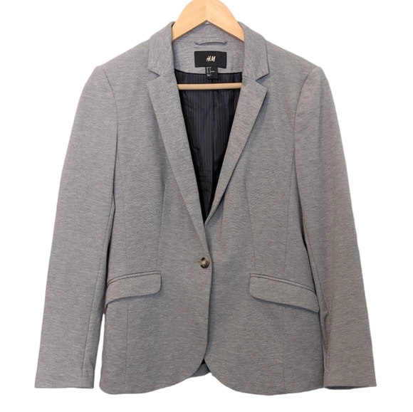 H&M Jackets & Blazers - H&M Light Gray Stretch Fitted Suit Blazer Size 8